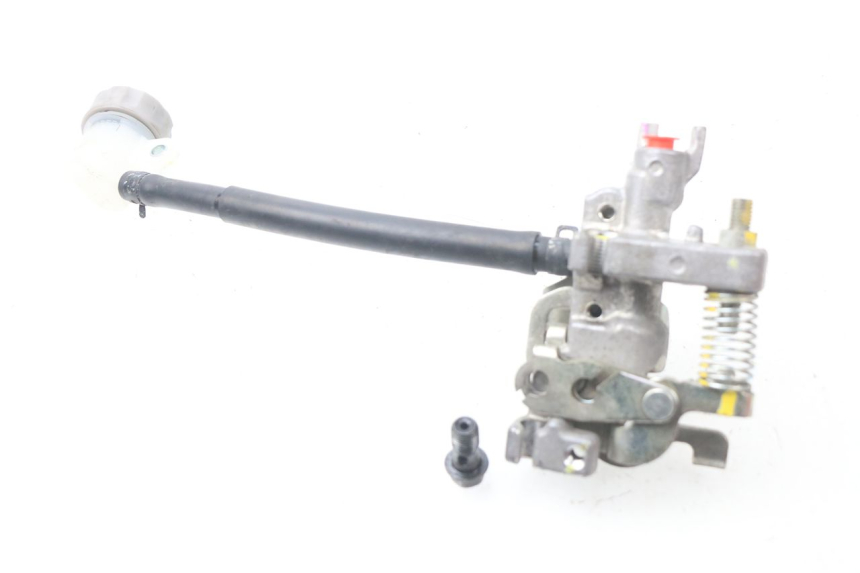 photo de DISTRIBUIDOR DE FREIO HONDA PCX (JF47) 125 (2012 - 2013) - Detalhe da peça