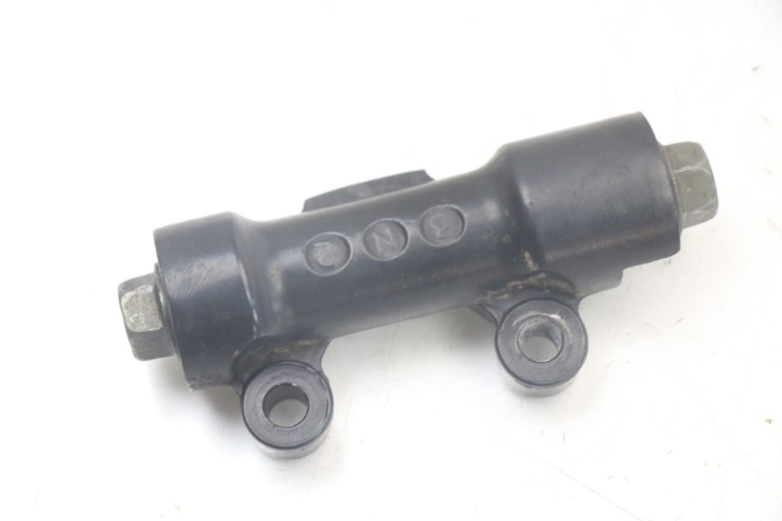 photo de DISTRIBUIDOR DE FREIO TRIUMPH SPEED TRIPLE T301 900 (1994 - 1996) - Detalhe da peça