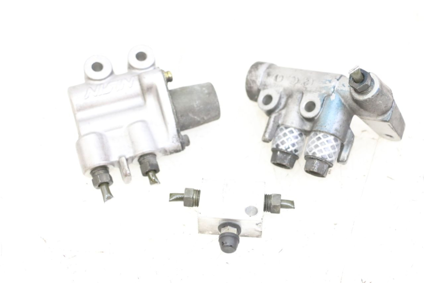 photo de DISTRIBUIDOR DE FREIO HONDA ST PAN EUROPEAN 1300 (2002 - 2013) - Vista principal