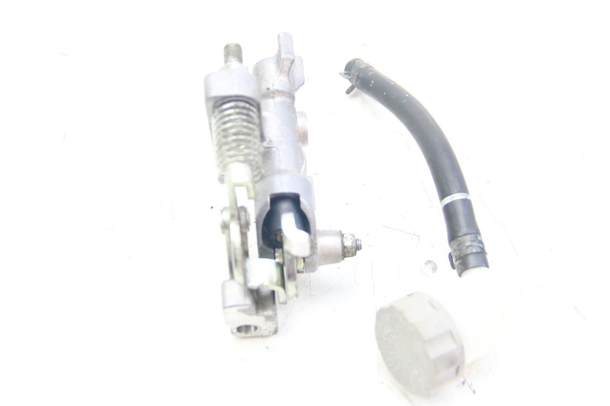 photo de DISTRIBUIDOR DE FREIO HONDA VISION NSC R 50 (2013 - 2015) - Detalhe da peça