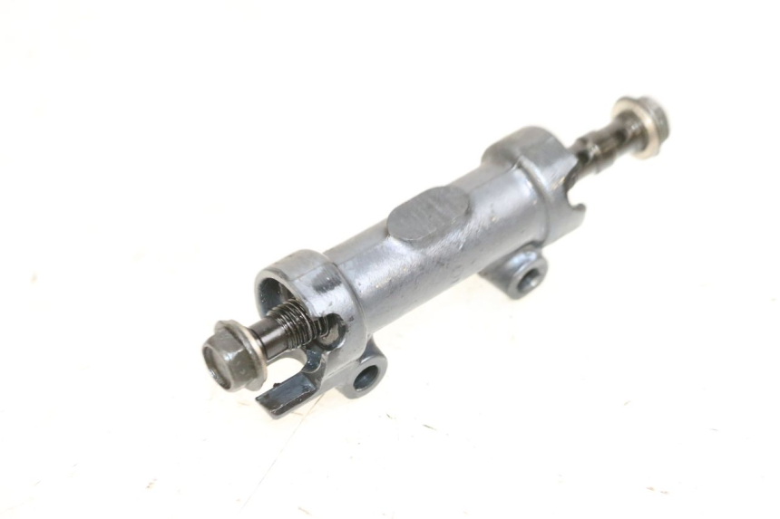 photo de DISTRIBUIDOR DE FREIO KAWASAKI ZR 7 750 (1999 - 2004) - Detalhe da peça