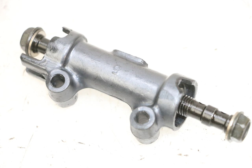 photo de DISTRIBUIDOR DE FREIO KAWASAKI ZR 7 750 (1999 - 2004) - Zoom do estado de desgaste
