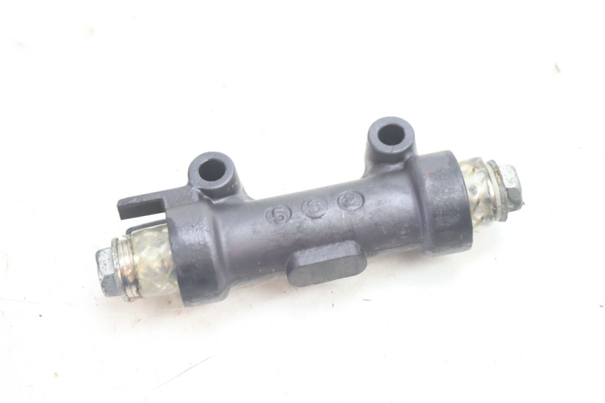 photo de DISTRIBUIDOR DE FREIO KAWASAKI ZX-6R ZX6R 600 (1995 - 1997) - Zoom do estado de desgaste