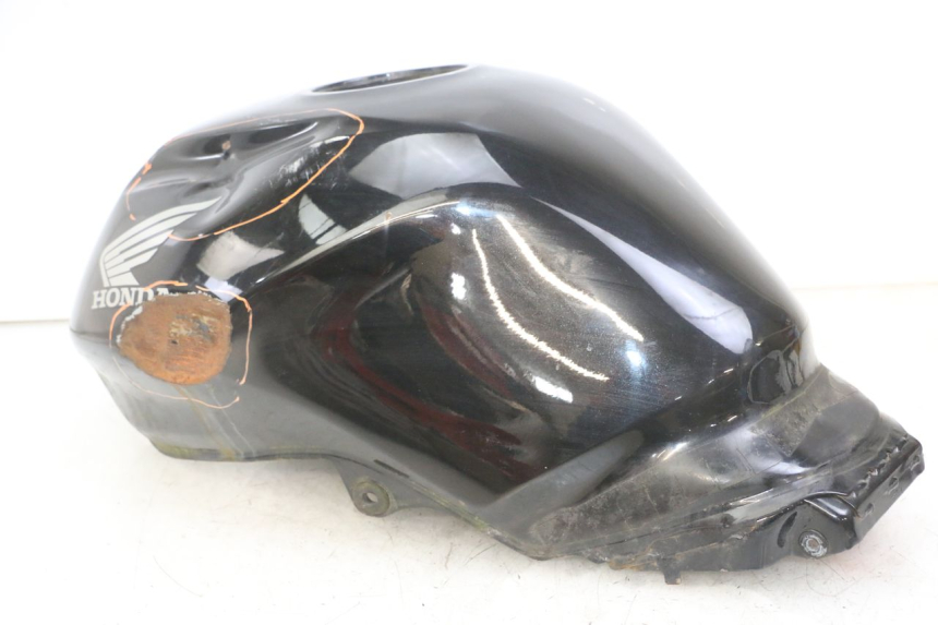 photo de RESERVATÓRIO DE COMBUSTÍVEL HONDA CBF 500 (2004 - 2007) - Detalhes característicos
