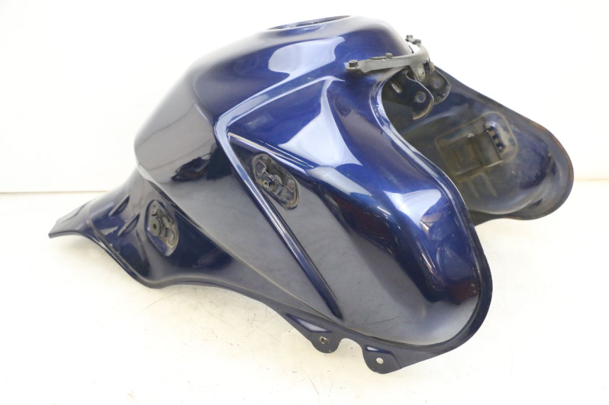 photo de RESERVATÓRIO DE COMBUSTÍVEL SUZUKI DL V STROM 1000 (2002 - 2007) - Detalhe da peça