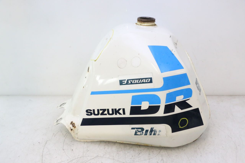 photo de RESERVATÓRIO DE COMBUSTÍVEL SUZUKI DR S 600 (1985 - 1989) - Peça verificada