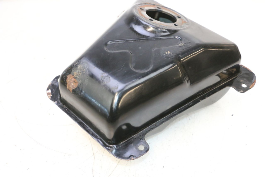 photo de RESERVOIR ESSENCE KEEWAY F-ACT FACT EVO 50 (2020 - 2026) - Estado da superfície