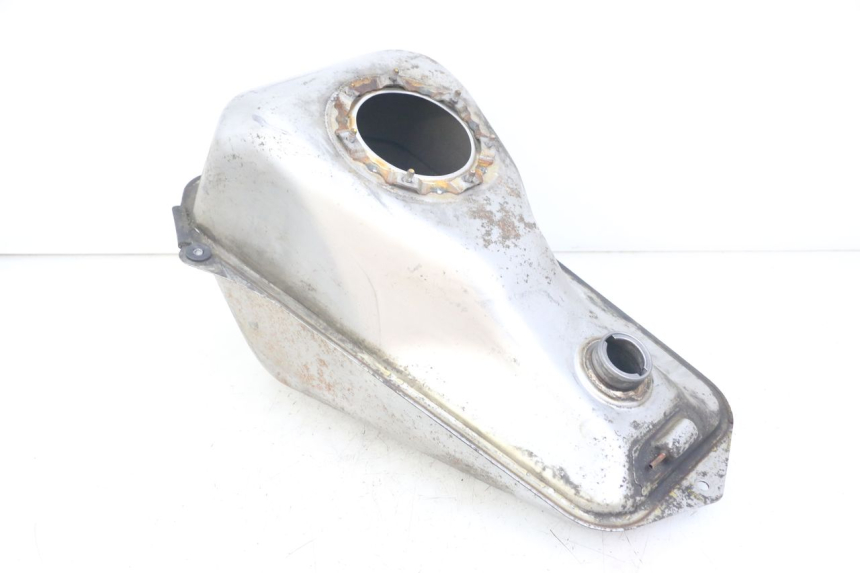 photo de RESERVATÓRIO DE COMBUSTÍVEL HONDA FJS SILVERWING SILVER WING 600 (2001 - 2010) - Detalhe da peça