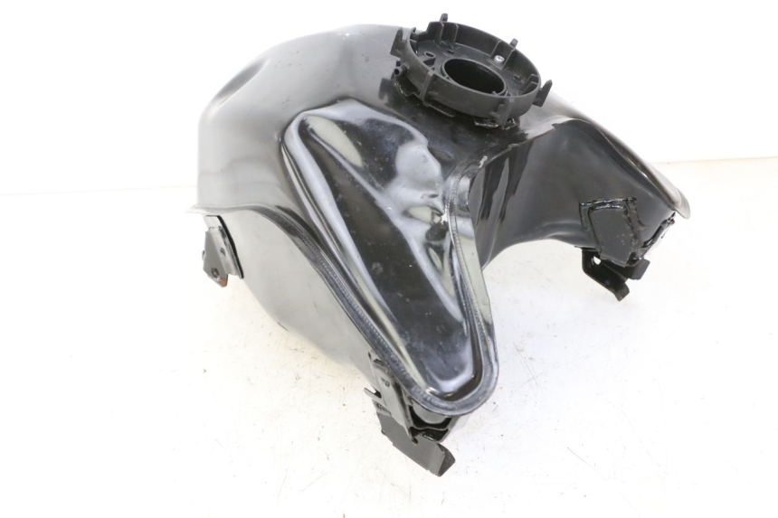 photo de RESERVATÓRIO DE COMBUSTÍVEL BMW G310 R 310 (2016 - 2020) - Detalhe da peça