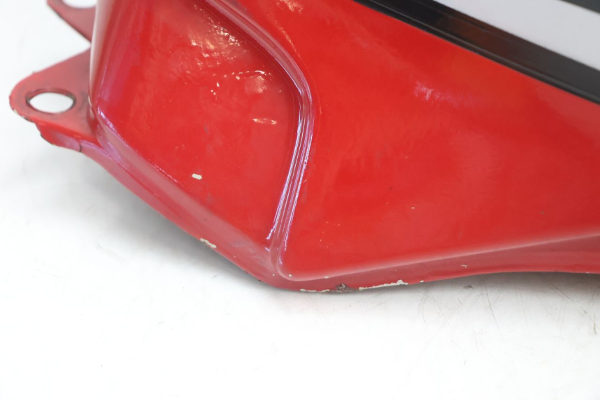 photo de RESERVATÓRIO DE COMBUSTÍVEL SUZUKI GSX F GSXF 750 (1988 - 1998) - Pontos de fixação