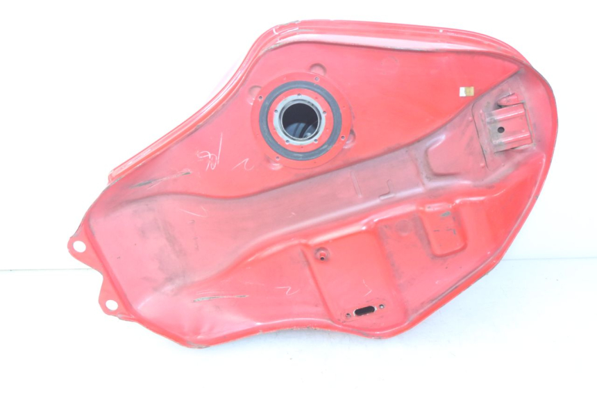 photo de RESERVATÓRIO DE COMBUSTÍVEL SUZUKI GSX F GSXF 750 (1988 - 1998) - Zoom do estado de desgaste