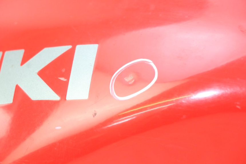 photo de RESERVATÓRIO DE COMBUSTÍVEL SUZUKI GSX F GSXF 750 (1988 - 1998) - Estado da superfície
