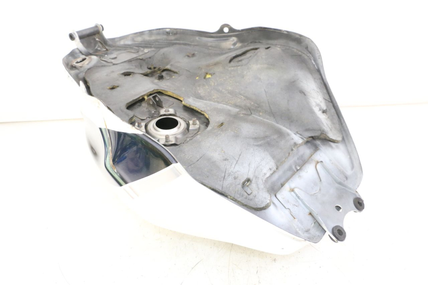photo de RESERVATÓRIO DE COMBUSTÍVEL HONDA CBR F 1000 (1993 - 1996) - Pontos de fixação