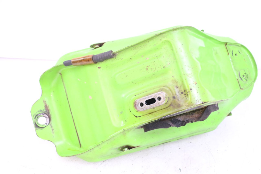 photo de RESERVATÓRIO DE COMBUSTÍVEL KAWASAKI KDX 125 (1990 - 1991) - Pontos de fixação