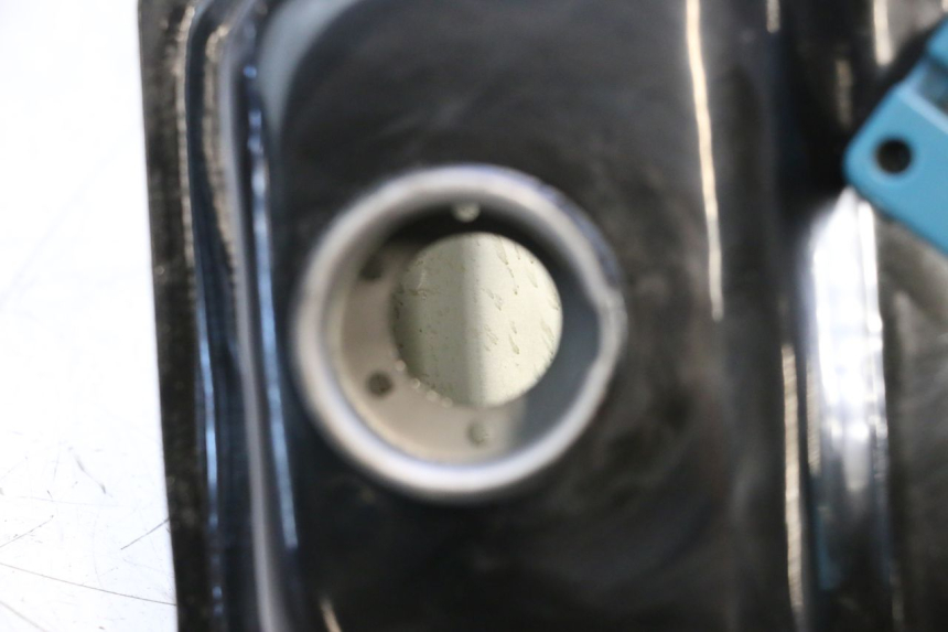 photo de RESERVOIR ESSENCE KEEWAY MATRIX RX9 125 (2006 - 2007) - Vista geral