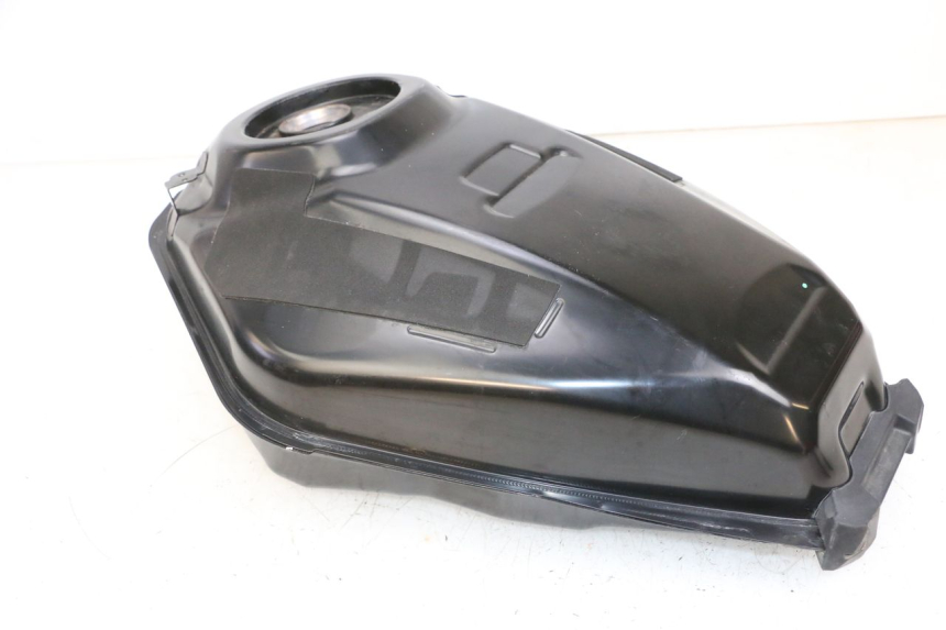 photo de RESERVATÓRIO DE COMBUSTÍVEL YAMAHA MT-07 MT07 ABS 700 (2018 - 2020) - Zoom do estado de desgaste