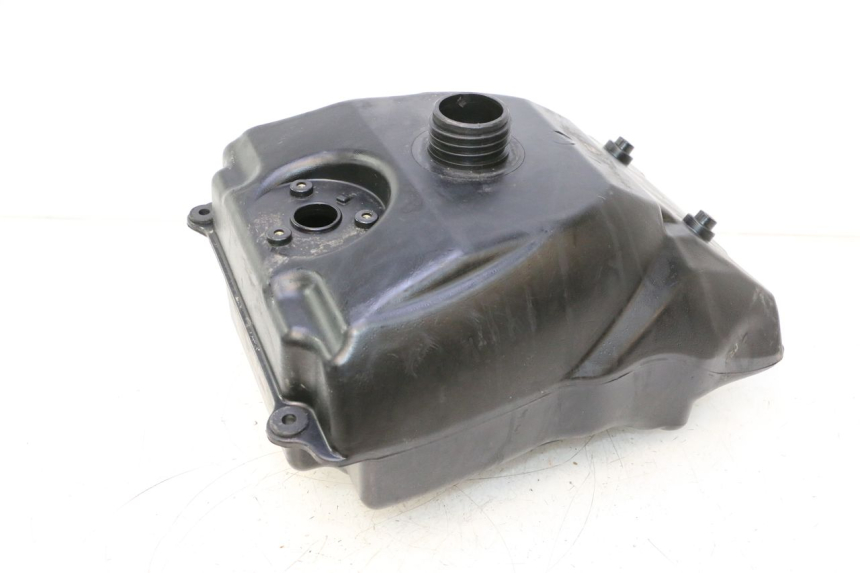 photo de RESERVATÓRIO DE COMBUSTÍVEL KYMCO MXU R 250 (2004 - 2010) - Pontos de fixação