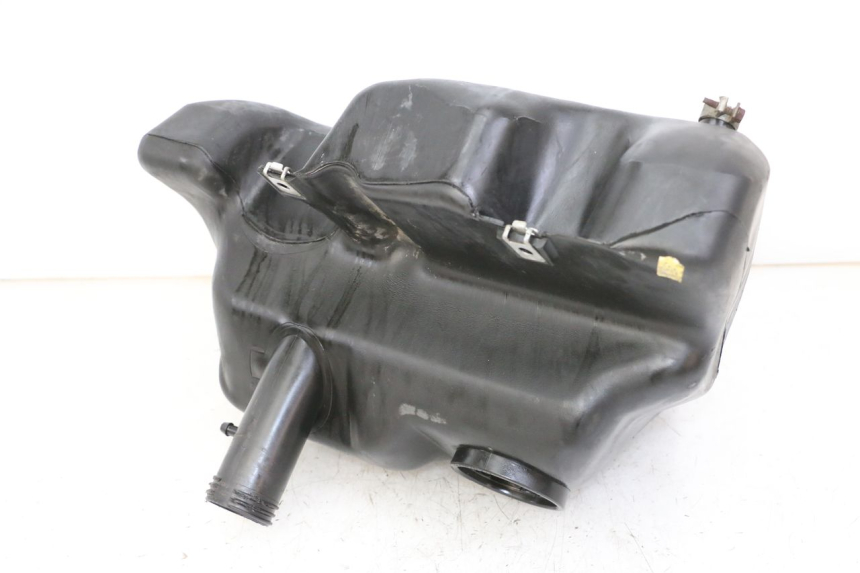 photo de RESERVATÓRIO DE COMBUSTÍVEL PIAGGIO VESPA LX 150 (2005 - 2013) - Detalhe da peça