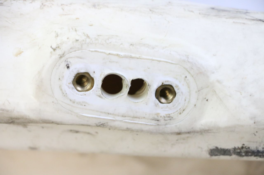 photo de RESERVATÓRIO DE COMBUSTÍVEL YAMAHA PW 80 (1983 - 2014) - Detalhe da peça