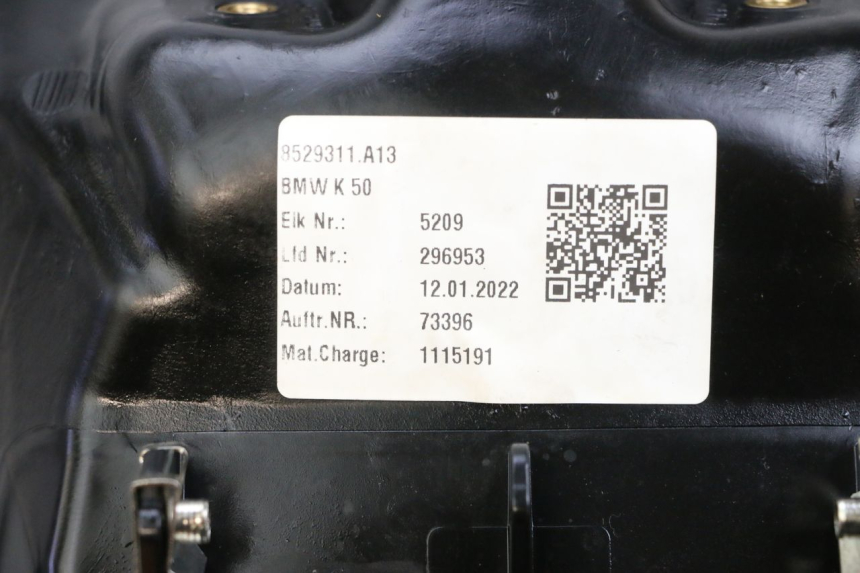 photo de RESERVATÓRIO DE COMBUSTÍVEL BMW R GS 1250 (2021 - 2024) - Pontos de fixação