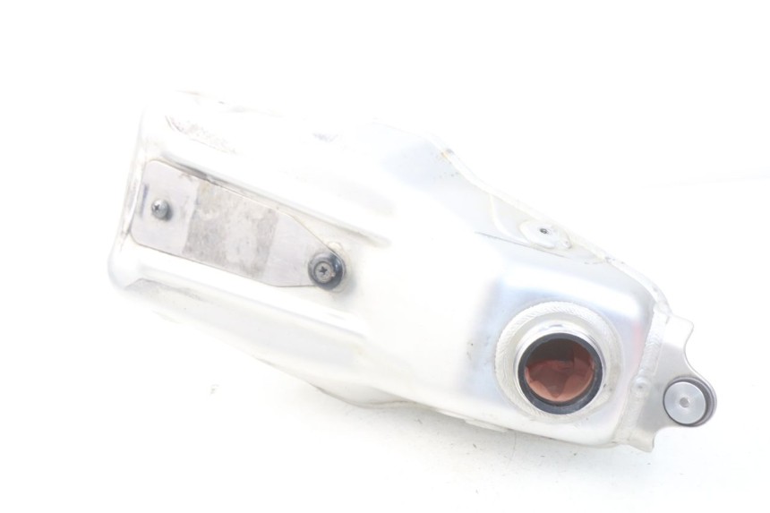 photo de RESERVATÓRIO DE COMBUSTÍVEL SUZUKI RMZ RM-Z 450 (2008 - 2011) - Detalhe da peça