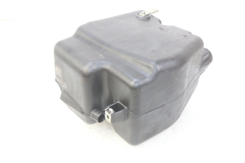 photo de RESERVATÓRIO DE COMBUSTÍVEL GILERA RUNNER SP 50 (2009 - 2017) - Zoom do estado de desgaste
