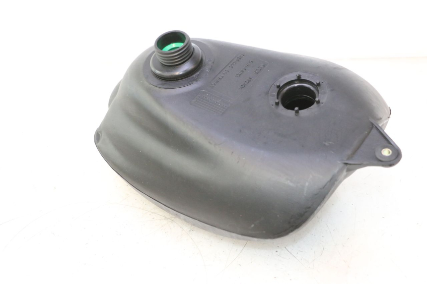 photo de RESERVATÓRIO DE COMBUSTÍVEL YAMAHA SLIDER 50 (1999 - 2004) - Detalhe da peça