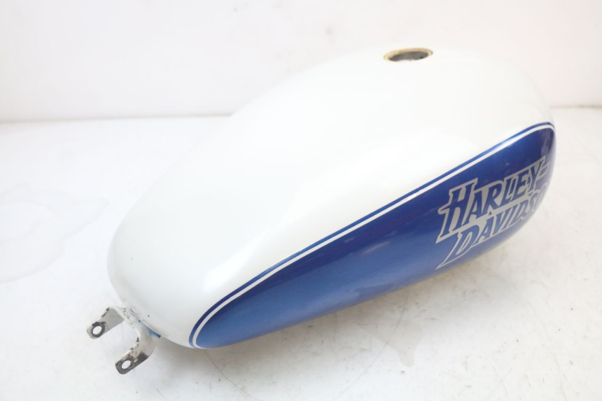 photo de RESERVATÓRIO DE COMBUSTÍVEL HARLEY DAVIDSON SPORTSTER XL CUSTOM 883 (1999 - 2006) - Outro ângulo de visão
