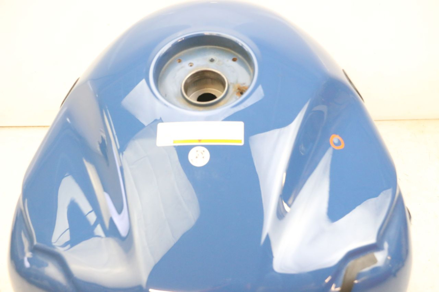 photo de RESERVATÓRIO DE COMBUSTÍVEL YAMAHA TDM ABS 900 (2002 - 2014) - Detalhes característicos