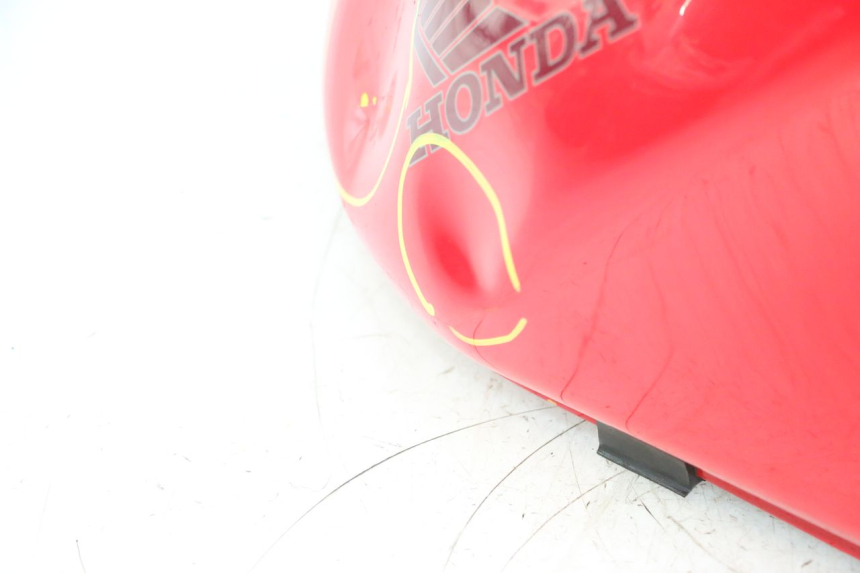 photo de RESERVATÓRIO DE COMBUSTÍVEL HONDA VFR FI RC46 800 (1998 - 2001) - Vista de perfil