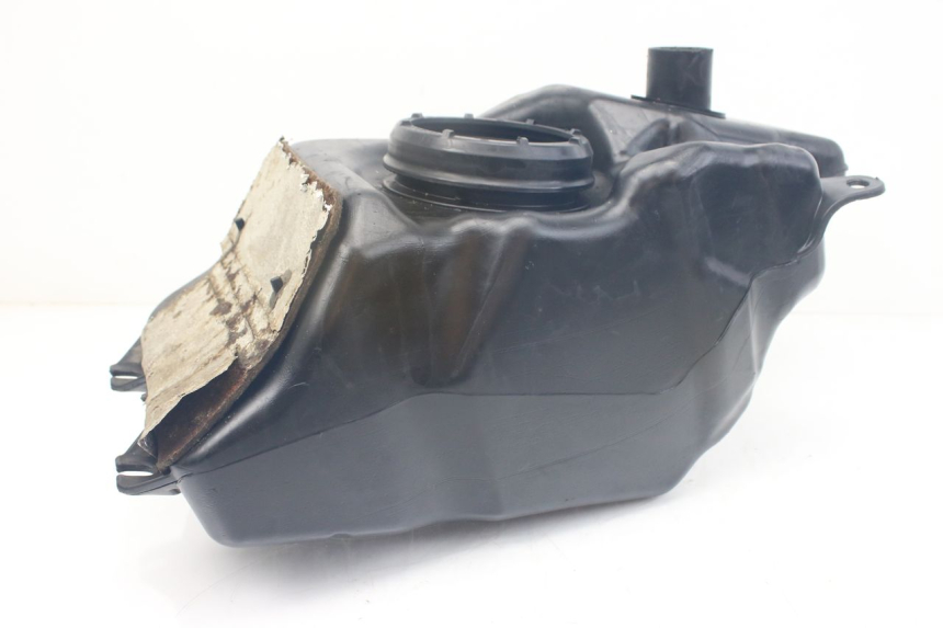 photo de RESERVATÓRIO DE COMBUSTÍVEL YAMAHA XMAX X-MAX 125 (2006 - 2009) - Pontos de fixação