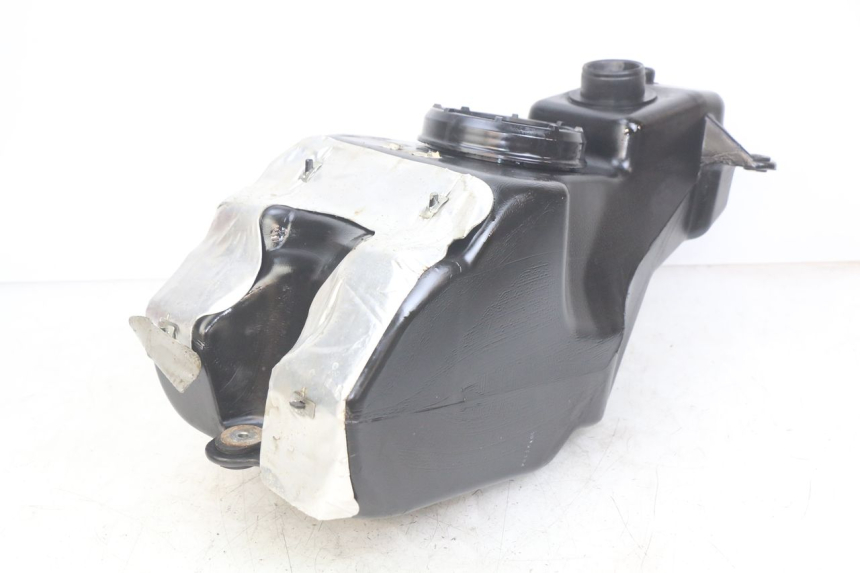 photo de RESERVATÓRIO DE COMBUSTÍVEL YAMAHA X-MAX XMAX 125 (2010 - 2013) - Outro ângulo de visão