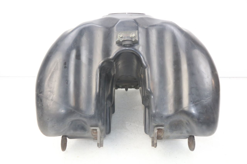 photo de RESERVATÓRIO DE COMBUSTÍVEL SUZUKI XF FREEWIND 650 (1997 - 2003) - Pontos de fixação