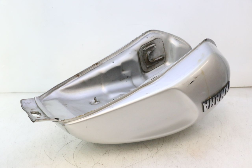 photo de RESERVATÓRIO DE COMBUSTÍVEL YAMAHA XJR 1300 (1998 - 2002) - Inspeção visual