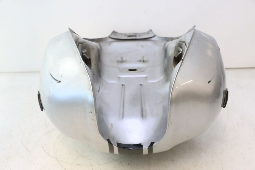 photo de RESERVATÓRIO DE COMBUSTÍVEL YAMAHA XJR 1300 (1998 - 2002) - Ângulo alternativo