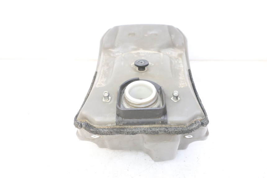 photo de RESERVATÓRIO DE COMBUSTÍVEL YAMAHA YZF YZ-F 450 (2014 - 2016) - Pontos de fixação