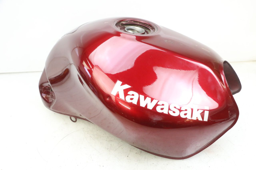 photo de RESERVATÓRIO DE COMBUSTÍVEL KAWASAKI ZR 7 750 (1999 - 2004) - Zoom de qualidade