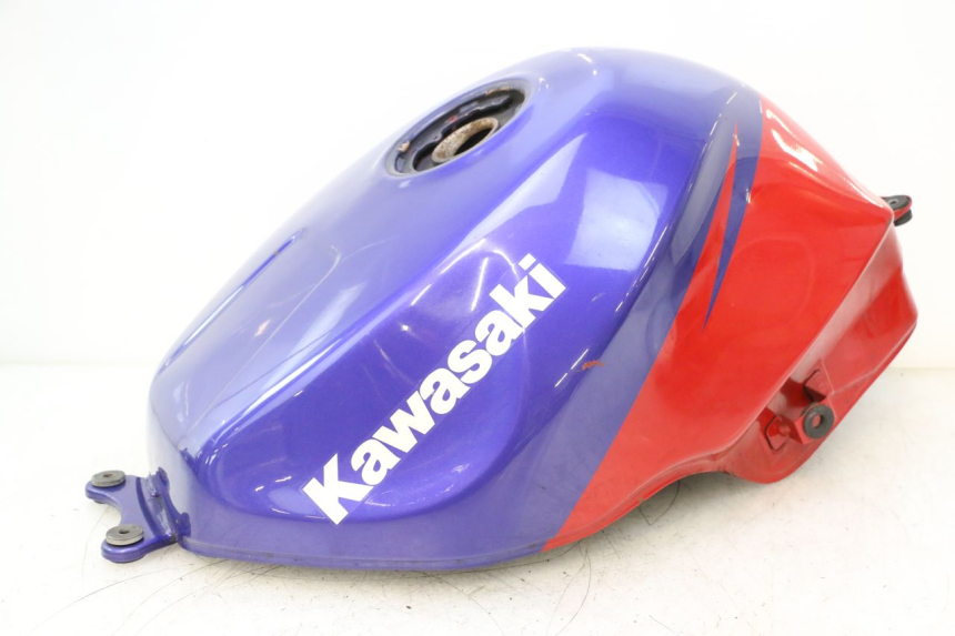 photo de RESERVATÓRIO DE COMBUSTÍVEL KAWASAKI ZX-6R ZX6R 600 (1995 - 1997) - Detalhe da peça