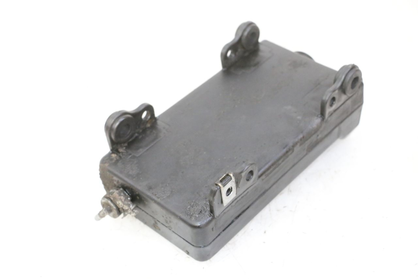 photo de RESERVATÓRIO DE ÓLEO RIEJU MRT 50 (2018 - 2021) - Ampliação técnica