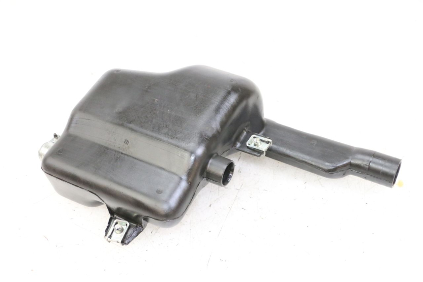 photo de RESERVATÓRIO DE ÓLEO PIAGGIO VESPA S 2T 50 (2007 - 2014) - Zoom do estado de desgaste
