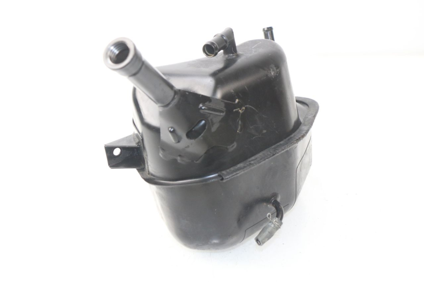 photo de RESERVATÓRIO DE ÓLEO YAMAHA TDM ABS 900 (2002 - 2014) - Ampliação técnica