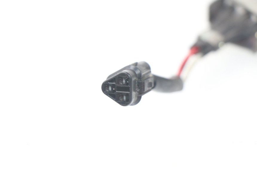 photo de RESISTÊNCIA SUZUKI SV S ABS 650 (2003 - 2009) - Zoom do estado de desgaste