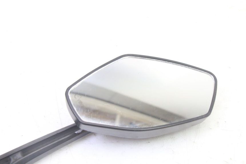 photo de ESPELHO RETROVISOR DIREITO ORCAL CAVARO 4T 50 (2019 - 2023) - Zoom do estado de desgaste