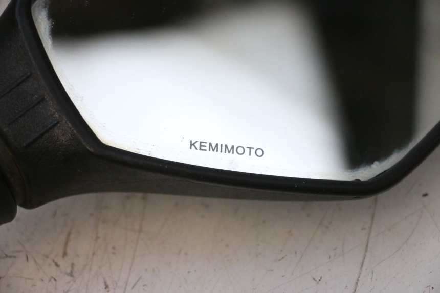 photo de ESPELHO RETROVISOR DIREITO KEEWAY F-ACT FACT EVO 50 (2020 - 2026) - Zoom do estado de desgaste