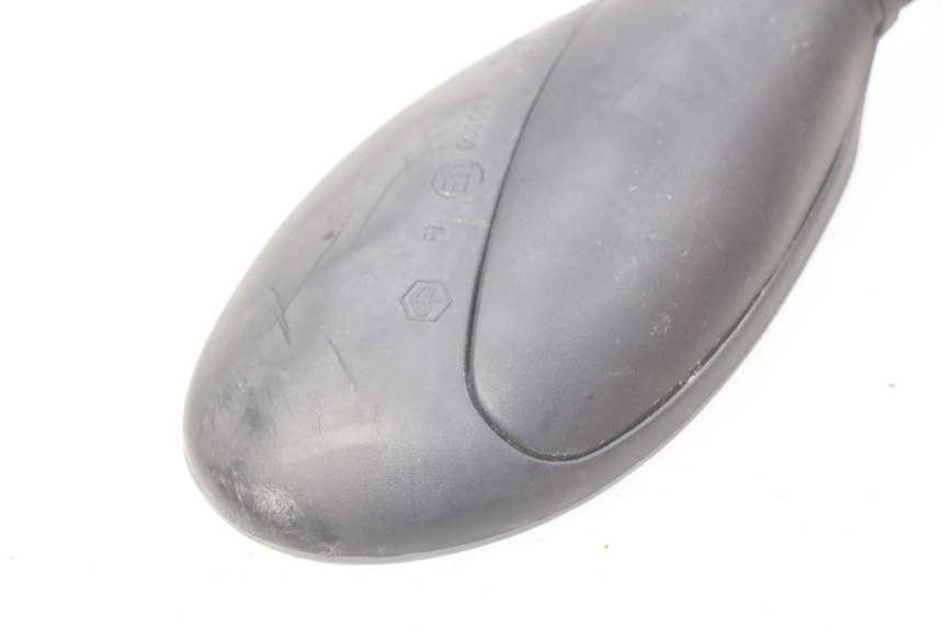 photo de ESPELHO RETROVISOR DIREITO PIAGGIO FLY 100 (2006 - 2010) - Zoom do estado de desgaste
