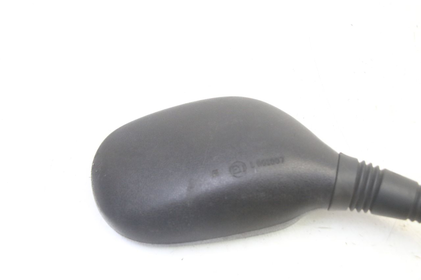 photo de ESPELHO RETROVISOR DIREITO PIAGGIO MP3 RL 250 (2006 - 2010) - Pontos de fixação