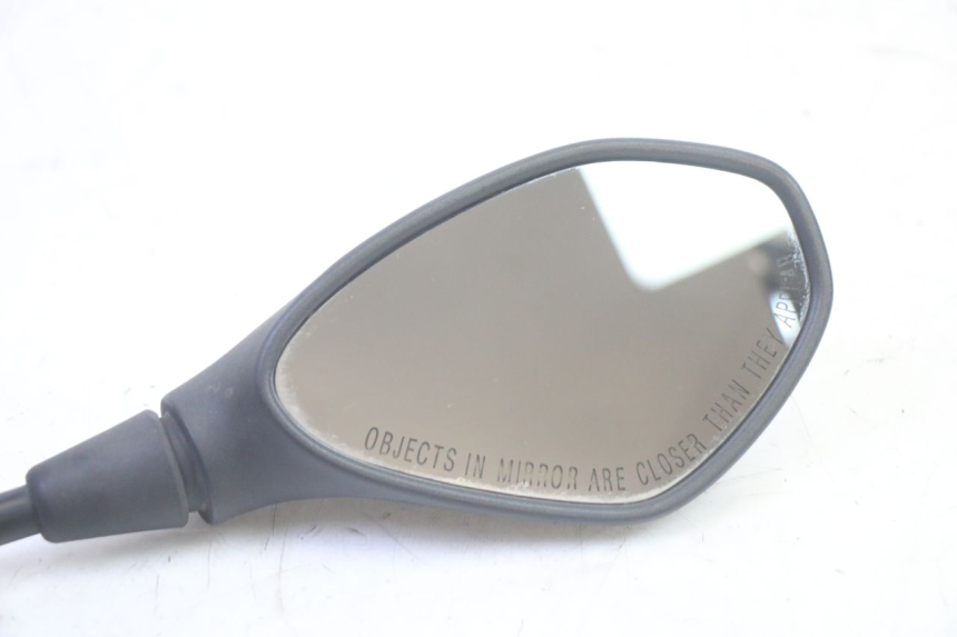 photo de ESPELHO RETROVISOR DIREITO PIAGGIO MP3 500 (2016 - 2018) - Zoom do estado de desgaste