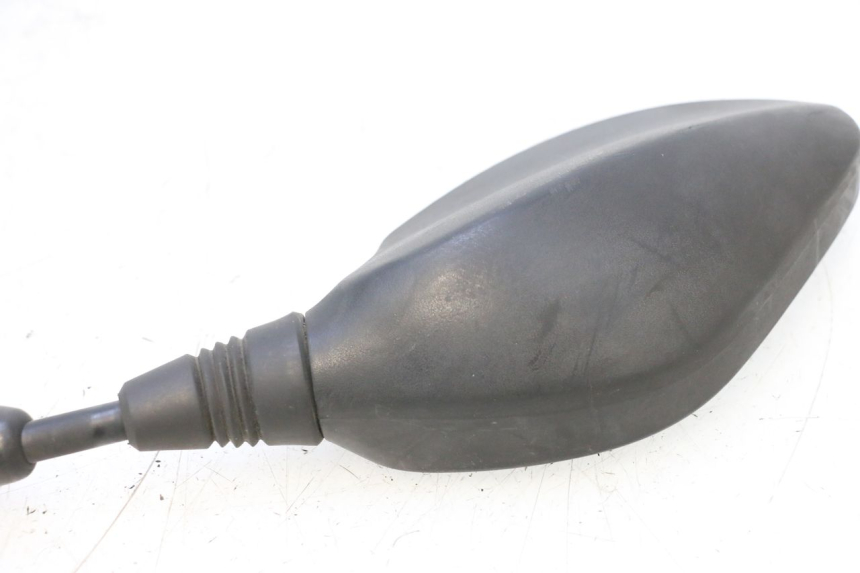 photo de ESPELHO RETROVISOR DIREITO HONDA PCX (JF57/JF64) 125 (2014 - 2018) - Detalhe da peça