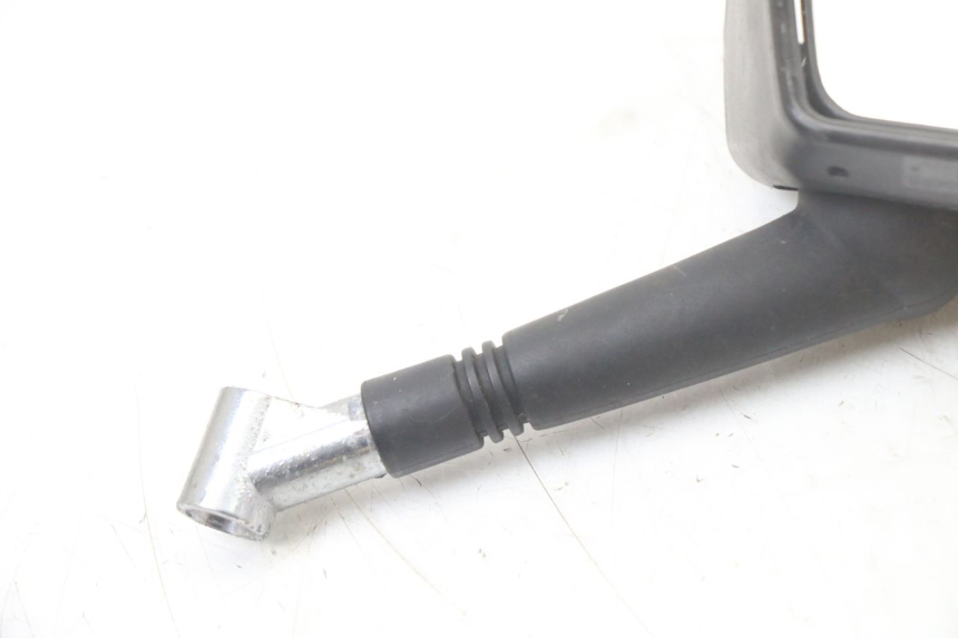 photo de ESPELHO RETROVISOR DIREITO PEUGEOT SATELIS COMPRESSOR K15 125 (2006 - 2009) - Detalhe da peça