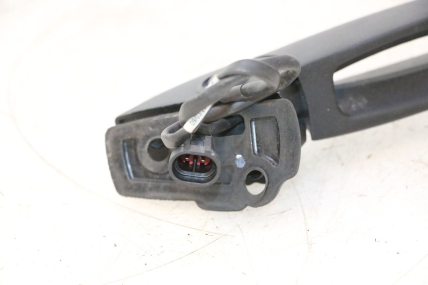 photo de ESPELHO DIREITO CAN-AM SPYDER RS 1000 (2008 - 2012) - Zoom do estado de desgaste